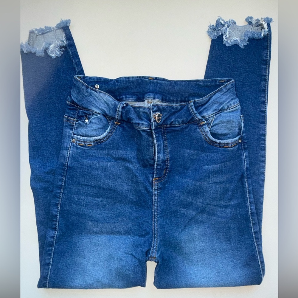 Colombian Slim High-Rise Skinny Jeans in Dark Blue